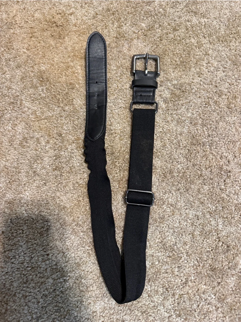 Nike Black Adjustable Softball/ Baseball Belt with Leather Tip